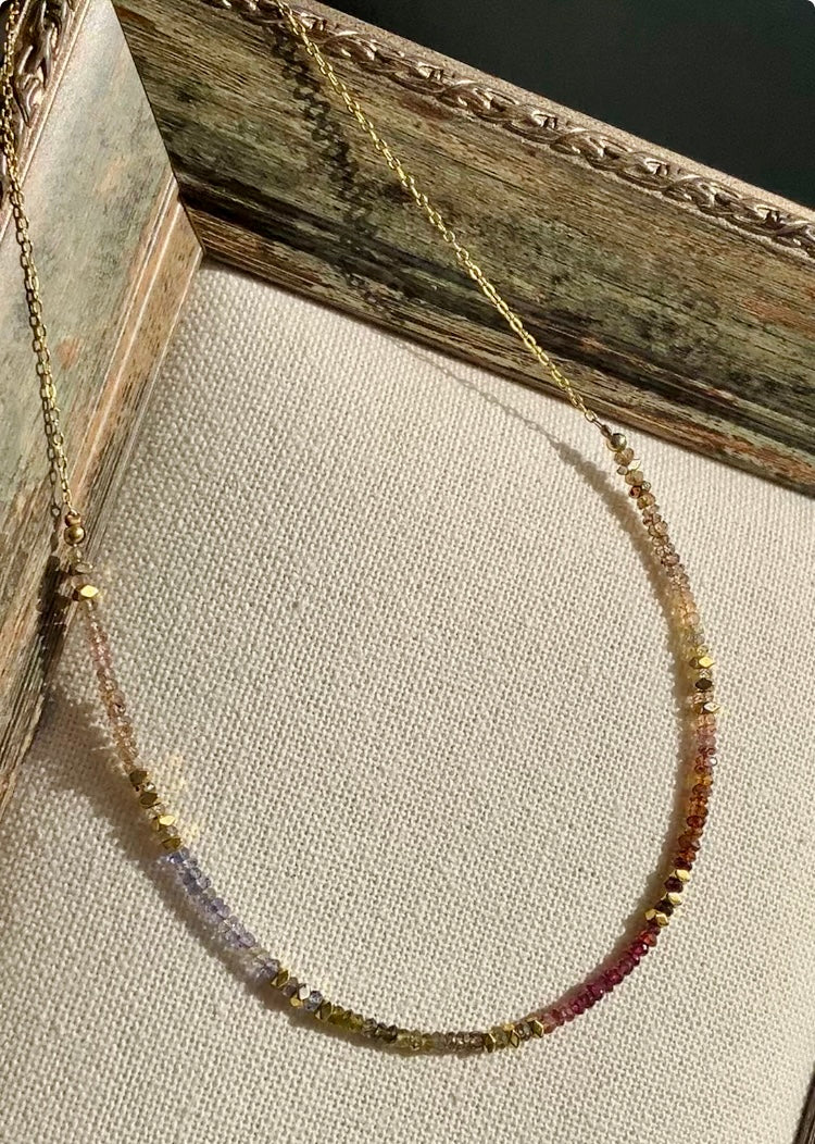 COLLAR ZAFIRO TUNDURU MULTICOLOR "EDICIÓN LIMITADA"