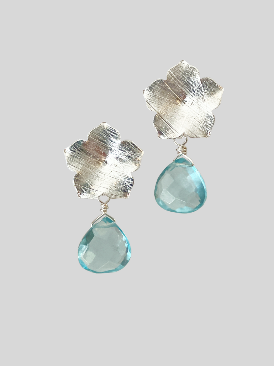 AROS FLOR DE PLATA Y TOPACIO