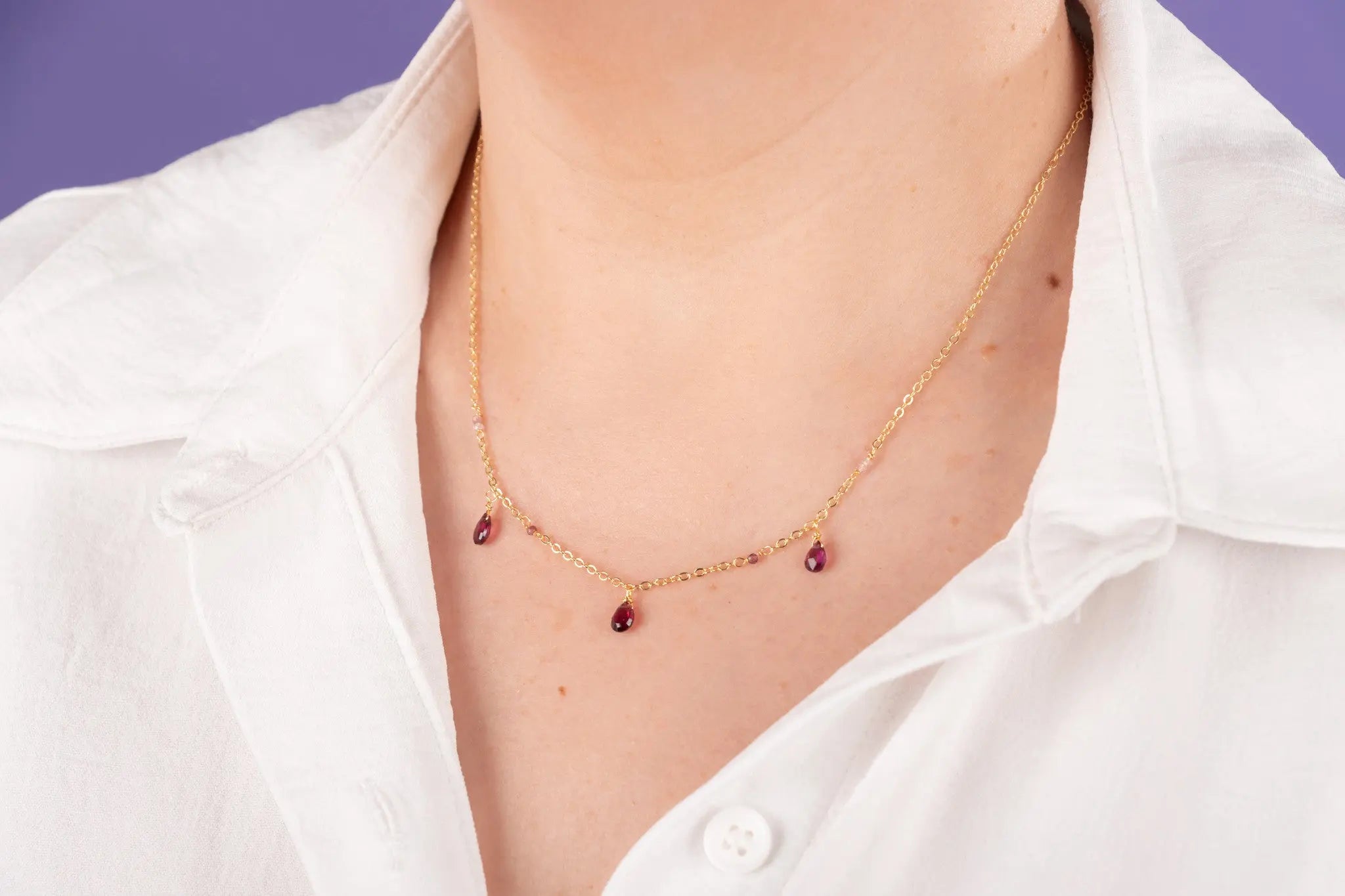 COLLAR PEPITAS GRANATES