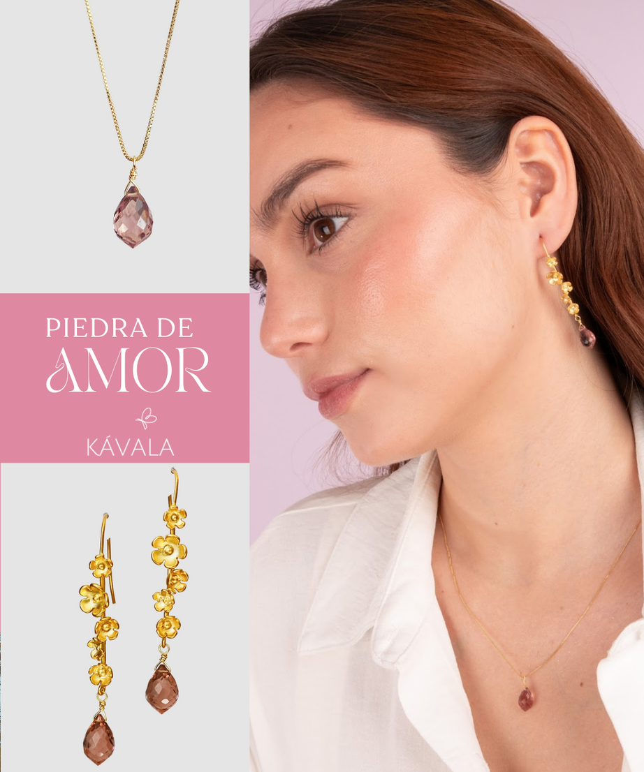 💗 CONJUNTO AMOR  — Aros Flor de Cerezo + Collar bañados en Oro 18K