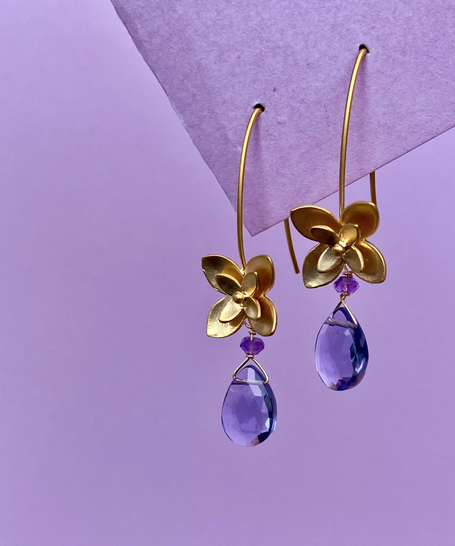 AROS DAISY CON PIEDRA IOLITA