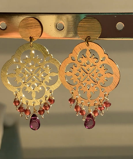 AROS CALADOS  DE  GRANATE