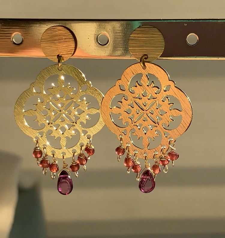 AROS CALADOS  DE  GRANATE