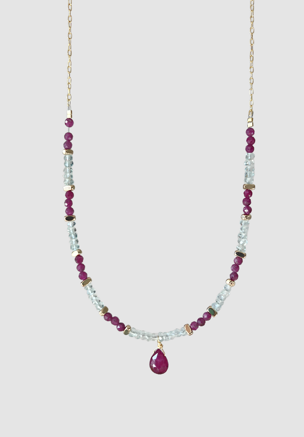 COLLAR RUBÍ Y AGUAMARINAS