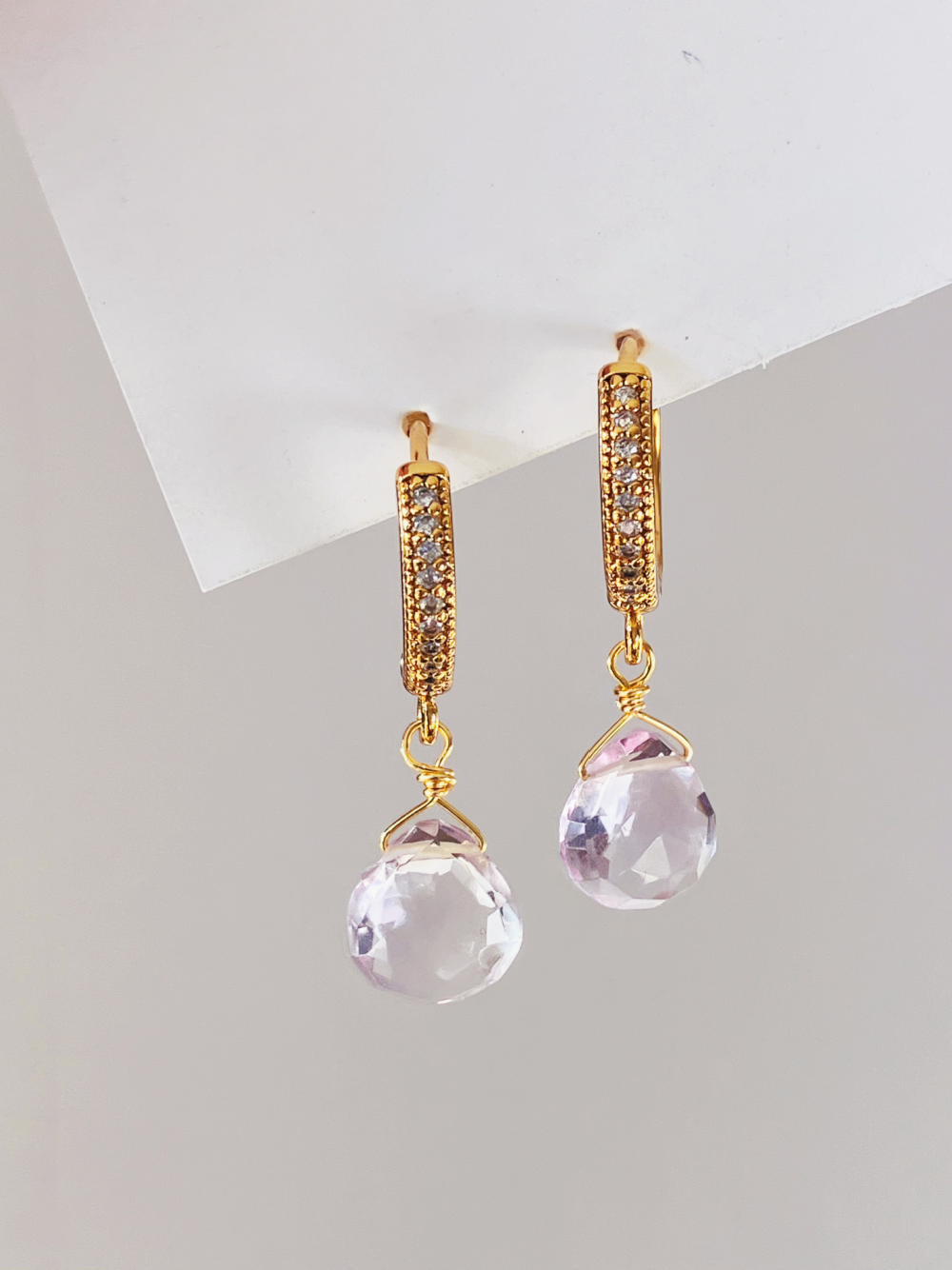 AROS AMATISTA ROSA Y ARGOLLA BAÑO ORO 18 K CON CIRCONES