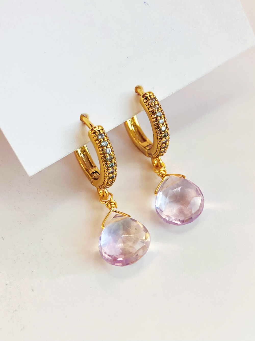 AROS AMATISTA ROSA Y ARGOLLA BAÑO ORO 18 K CON CIRCONES