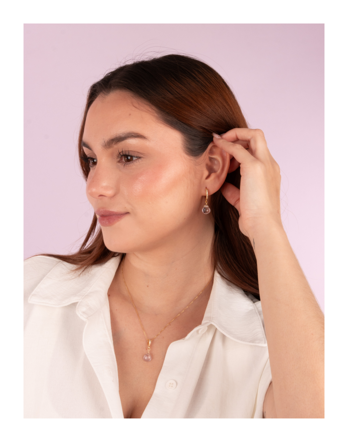 Collar bañado en oro con mini Amatista Rosa  y Circones